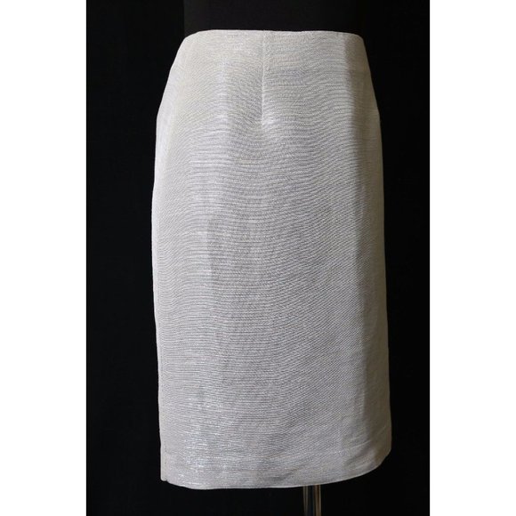 Jon by Teri Jon Metallic Silver Straight Textured Pencil Skirt 2 - Picture 4 of 5
